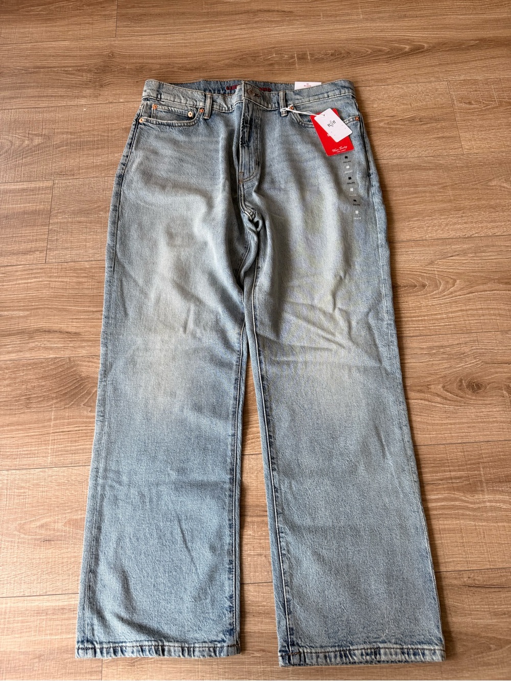 NWT: Lucky Brand 181 Relaxed Jean